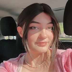 Meet your Posher, Ellie